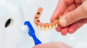 cleaning-dentures-orange-county