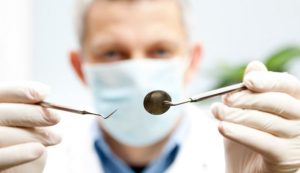 dentures-visiting-dentist